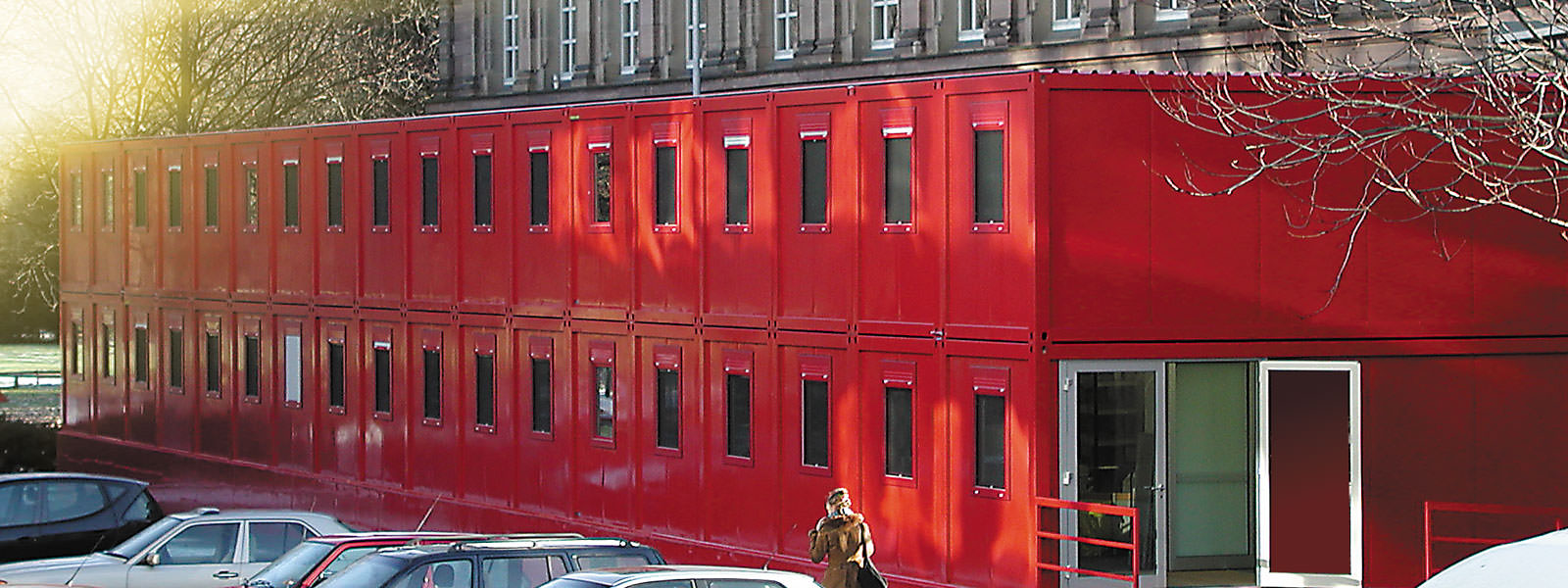 Hochschulgebaeude aus Modulbau und Containerbauweise